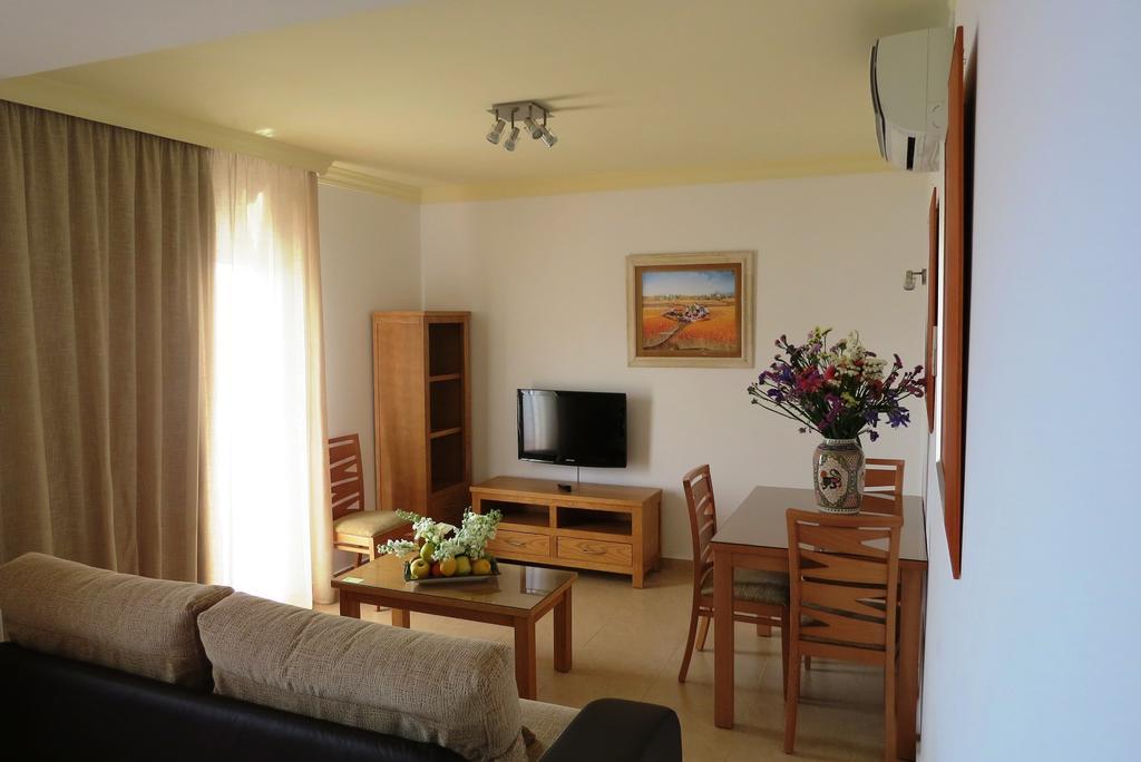 טורה דל מאר Apartamentos Turisticos Las Yucas מראה חיצוני תמונה