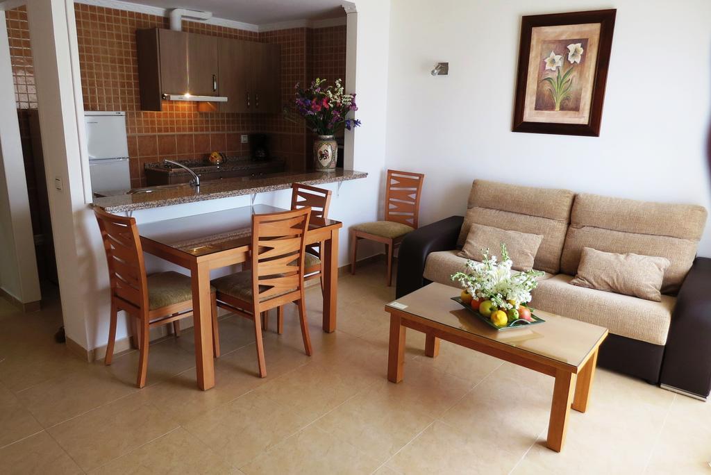 טורה דל מאר Apartamentos Turisticos Las Yucas מראה חיצוני תמונה