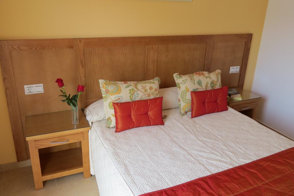 טורה דל מאר Apartamentos Turisticos Las Yucas מראה חיצוני תמונה